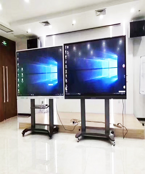 會議一體機實物.jpg 會議一體機實物.jpg