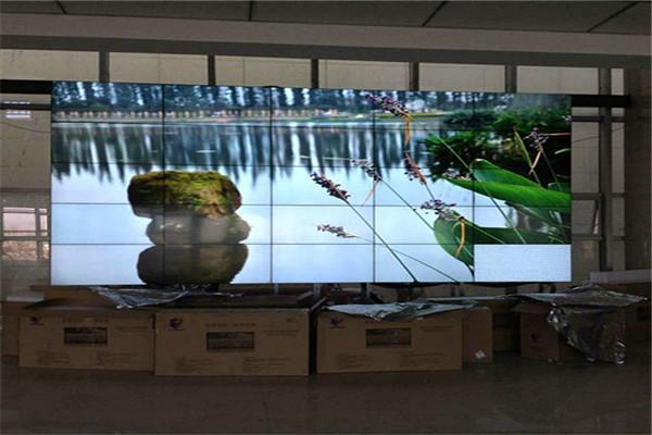 液晶拼接屏.jpg 液晶拼接屏.jpg